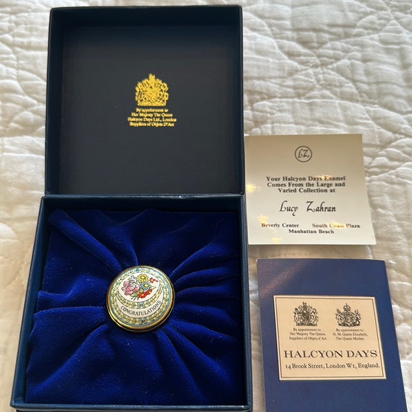 Halcyon Days Enamel “Congratulations” Trinket Box In Original Box W/Paperwork - Picture 1 of 4